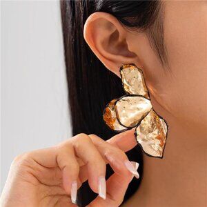 Big Statement Gold Flower Dangle Earrings – 14K Gold Plated Hammered Metal